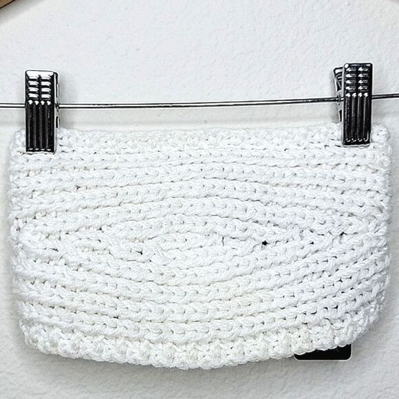 DAVID & YOUNG NWT White Gold Hand Knit Headband Ear Warmer OS Buttons Snow Cold - Picture 5 of 11